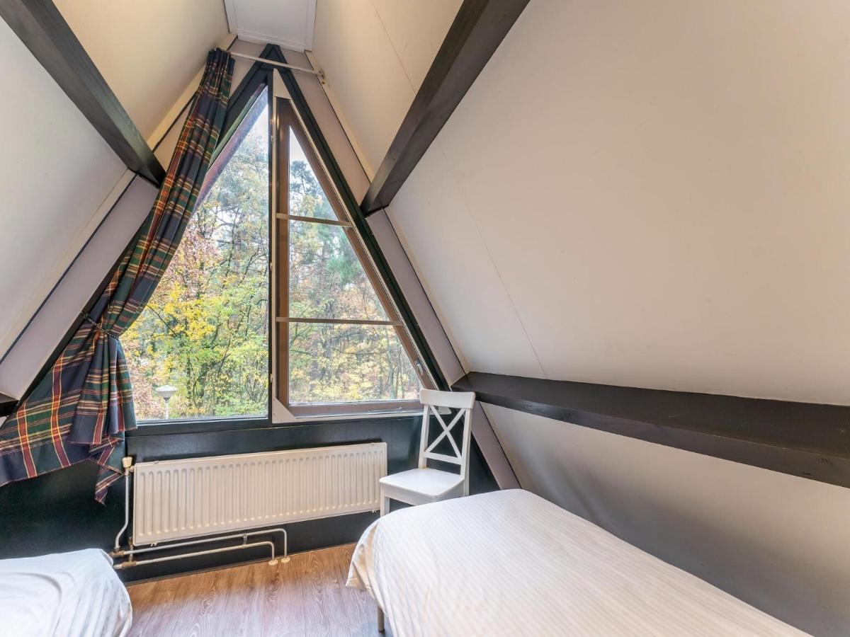 Modern Holiday Home In Stramproy In The Forest Exteriér fotografie